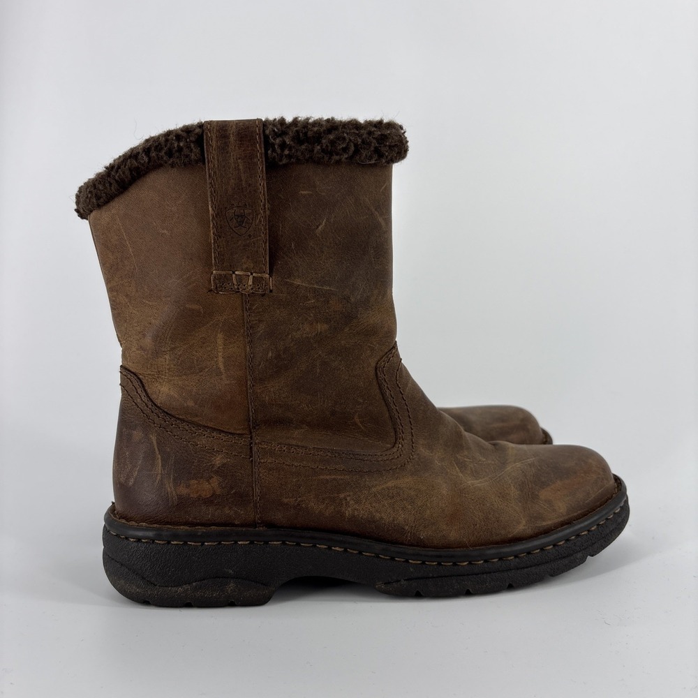 Ariat Boots Women's 8.5 B Brown Nubeck Paddock Faux Fur Barn Bootie Ankle